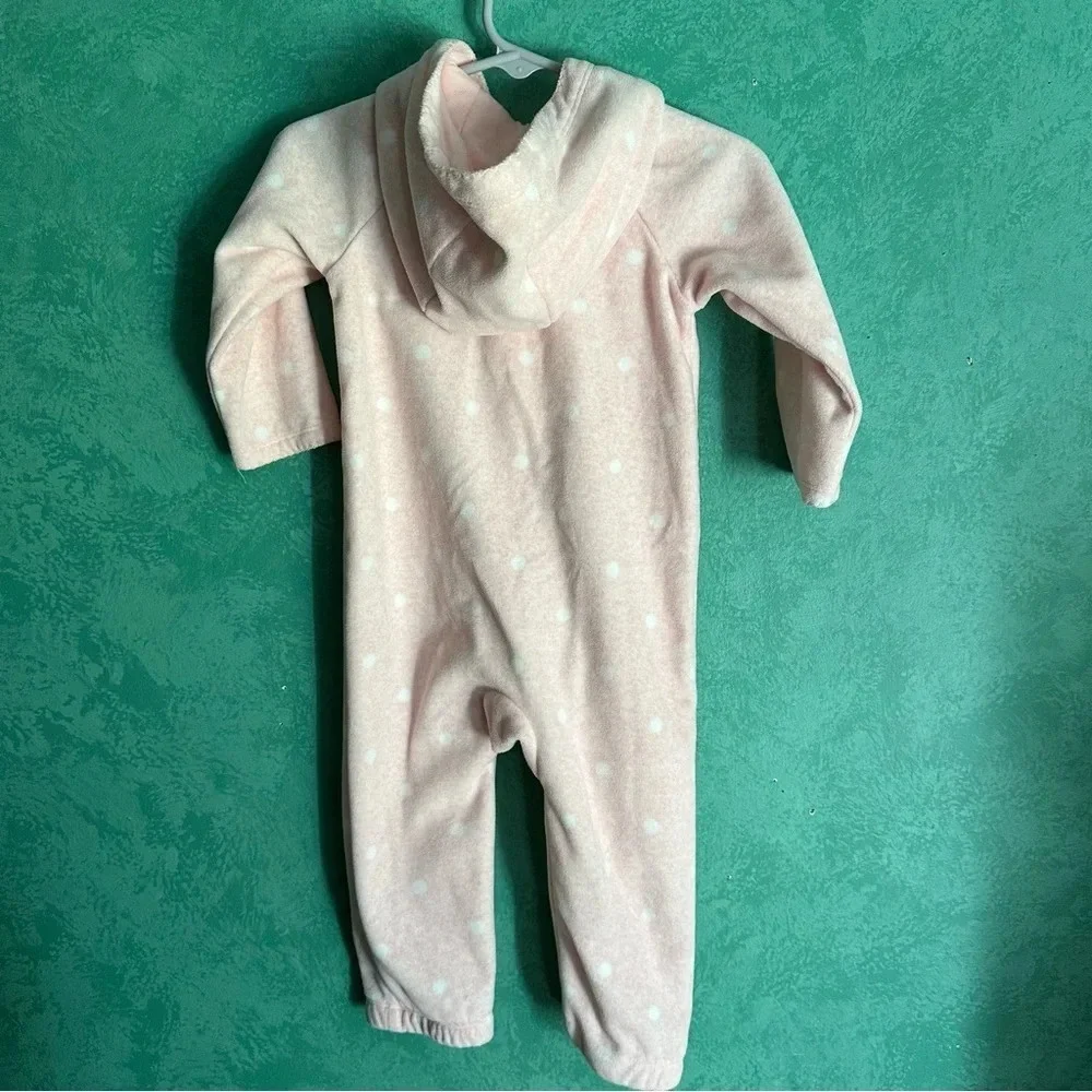 ⭐️ Cozy zip‎ up Carters bear one piece outfit 12m